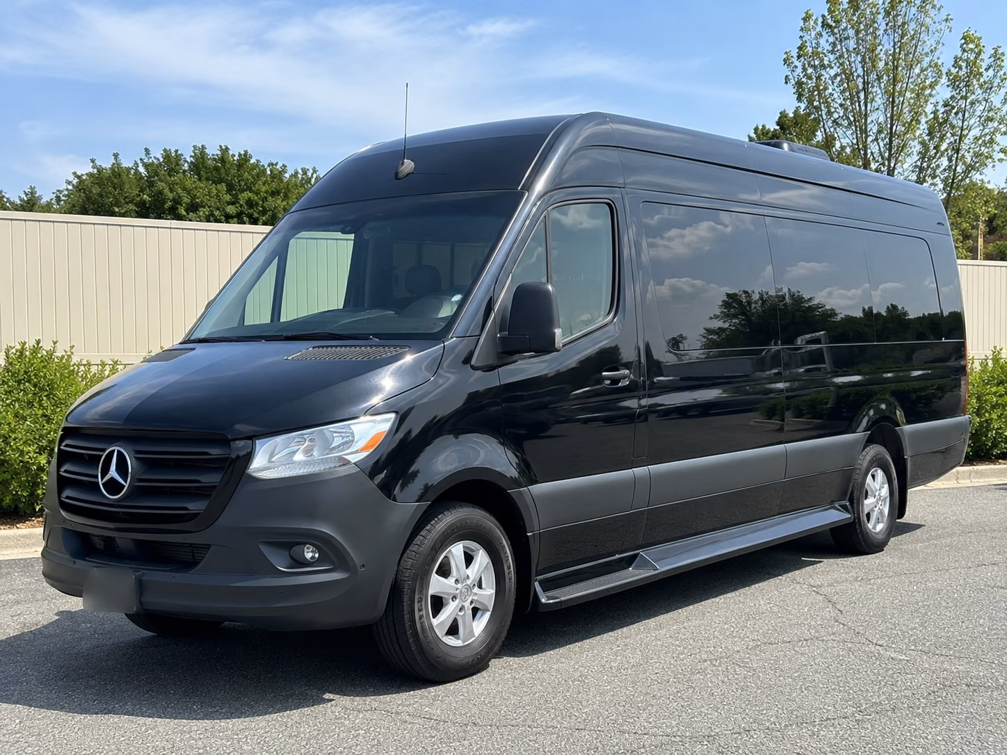 arlington 10 passenger sprinter van
