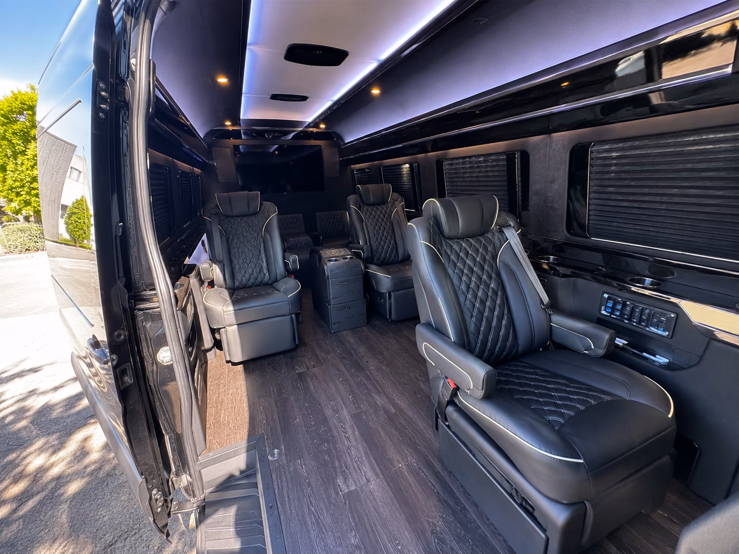 arlington 15 passenger sprinter van interior