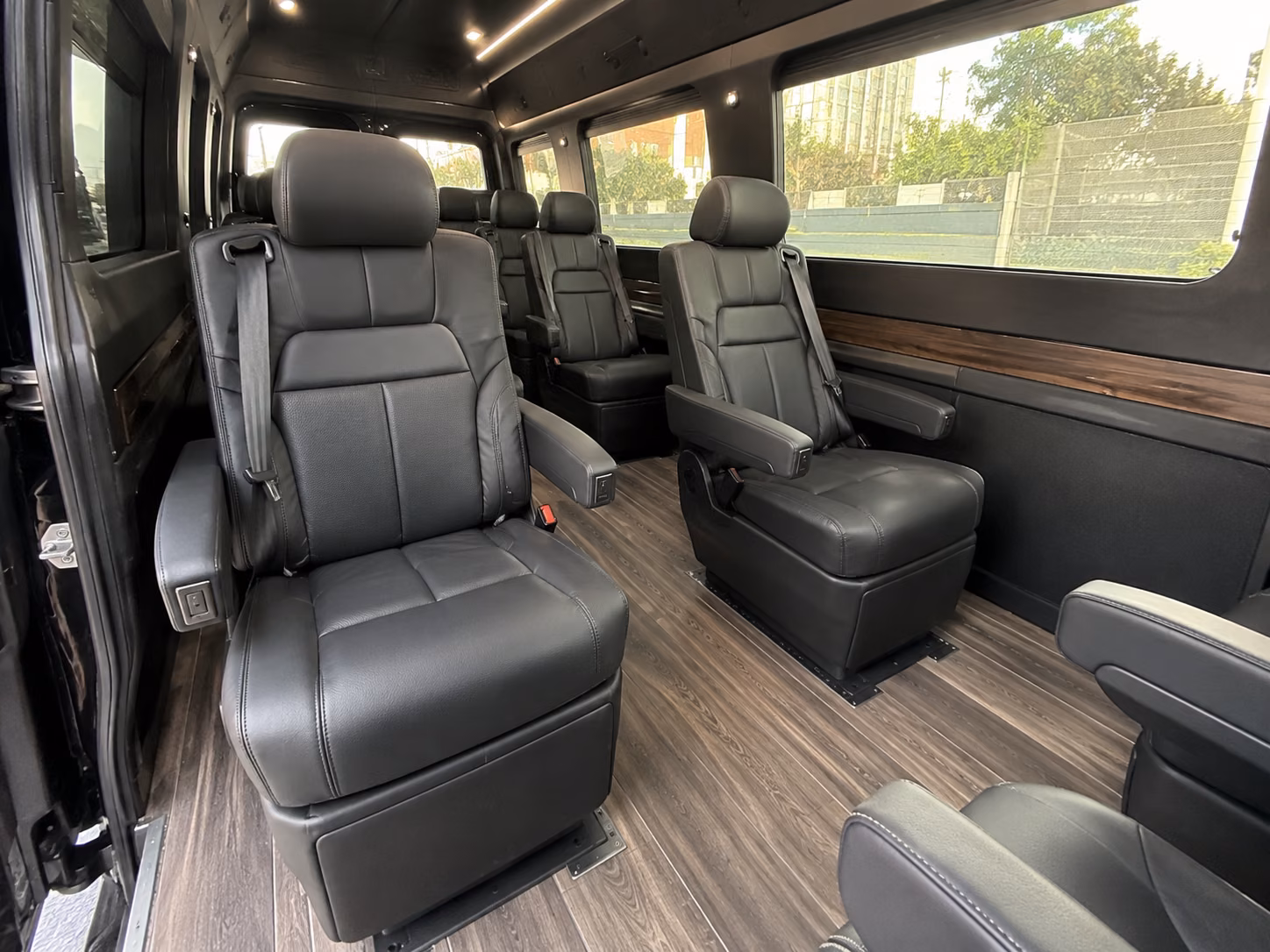 arlington 20 passenger sprinter van interior